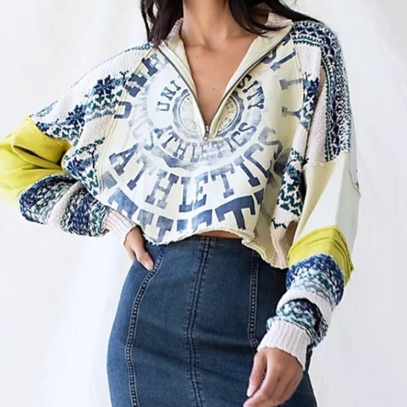 Free People Tops - FREE PEOPLE QUARTER ZIP SWEATER
